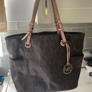 Mk tote used